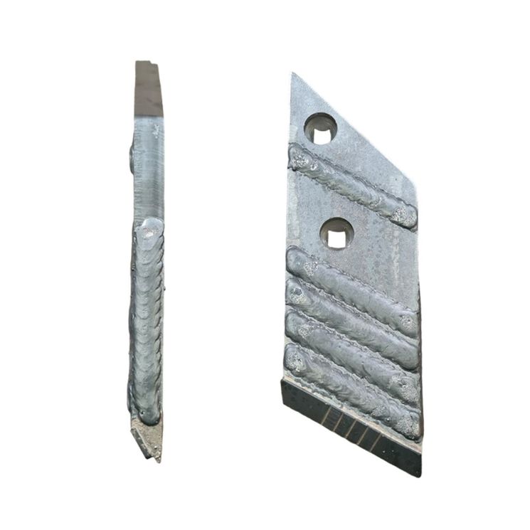 Pointe avec plaquette carbure et rechargement, pour charrue LEMKEN, 100x20 mm, 3364054, droite, pièce interchangeable