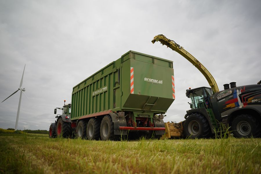 Benne fond poussant T900 PRONAR