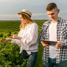 Innovations pour Agriculteurs : créez votre propre application mobile sans coder !